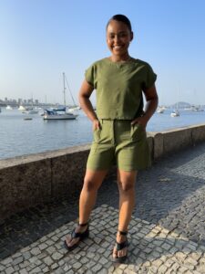 Short Betina Verde Militar